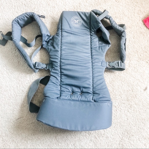 The Honest Company Other - The Honest Company Baby Carrier The Honest Company Other - The Honest Company Baby Carrier
